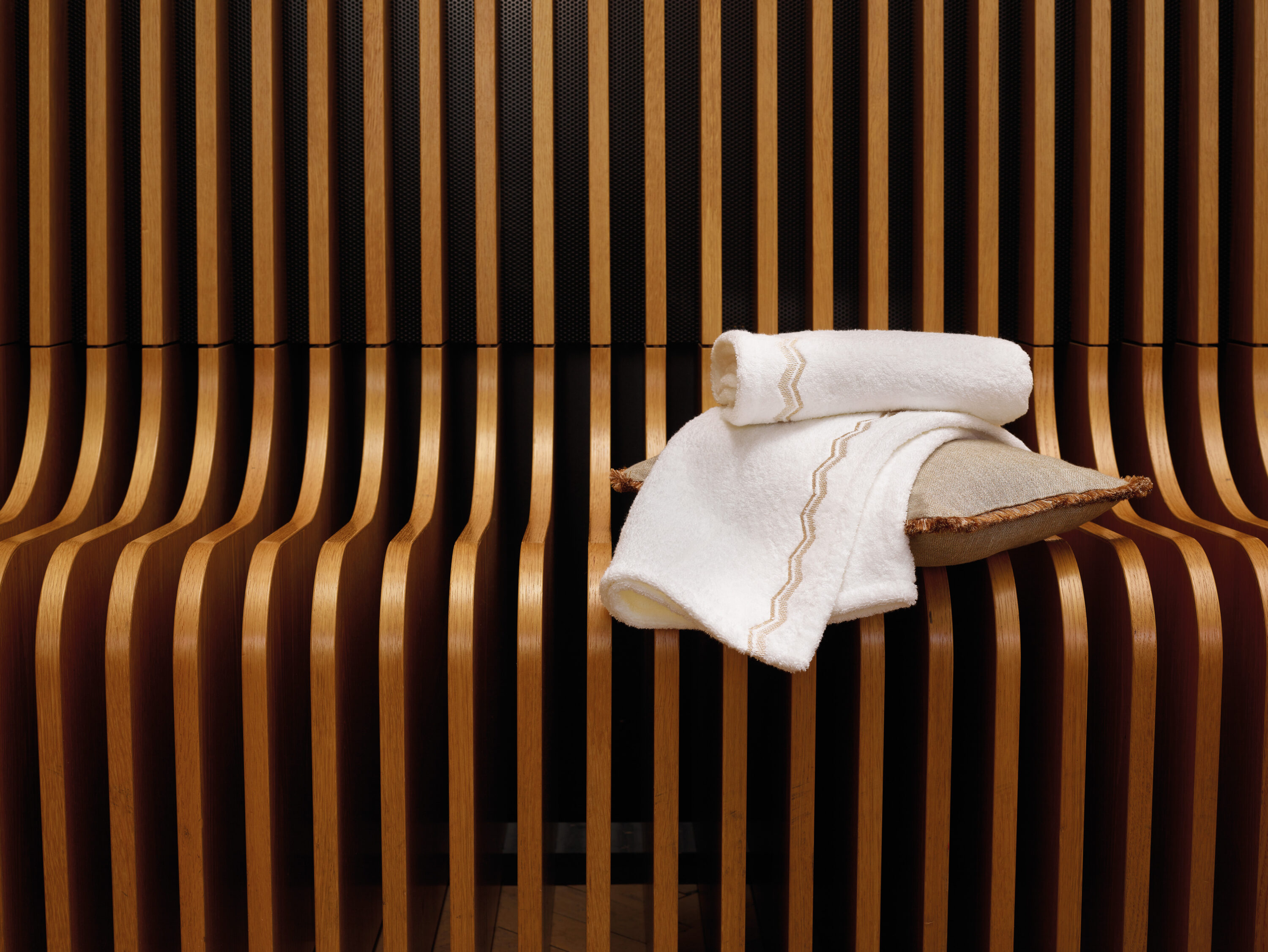 handdoeken-gekamd-katoen-sierkussen